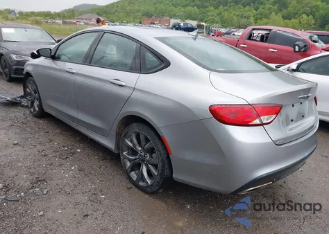 2015 Chrysler 200 S из США, поврежденный, VIN 1C3CCCDG5FN553370